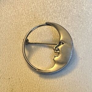 Vintage Sterling Silver "Man in the Moon" Crescent Moon Face Brooch Pin
